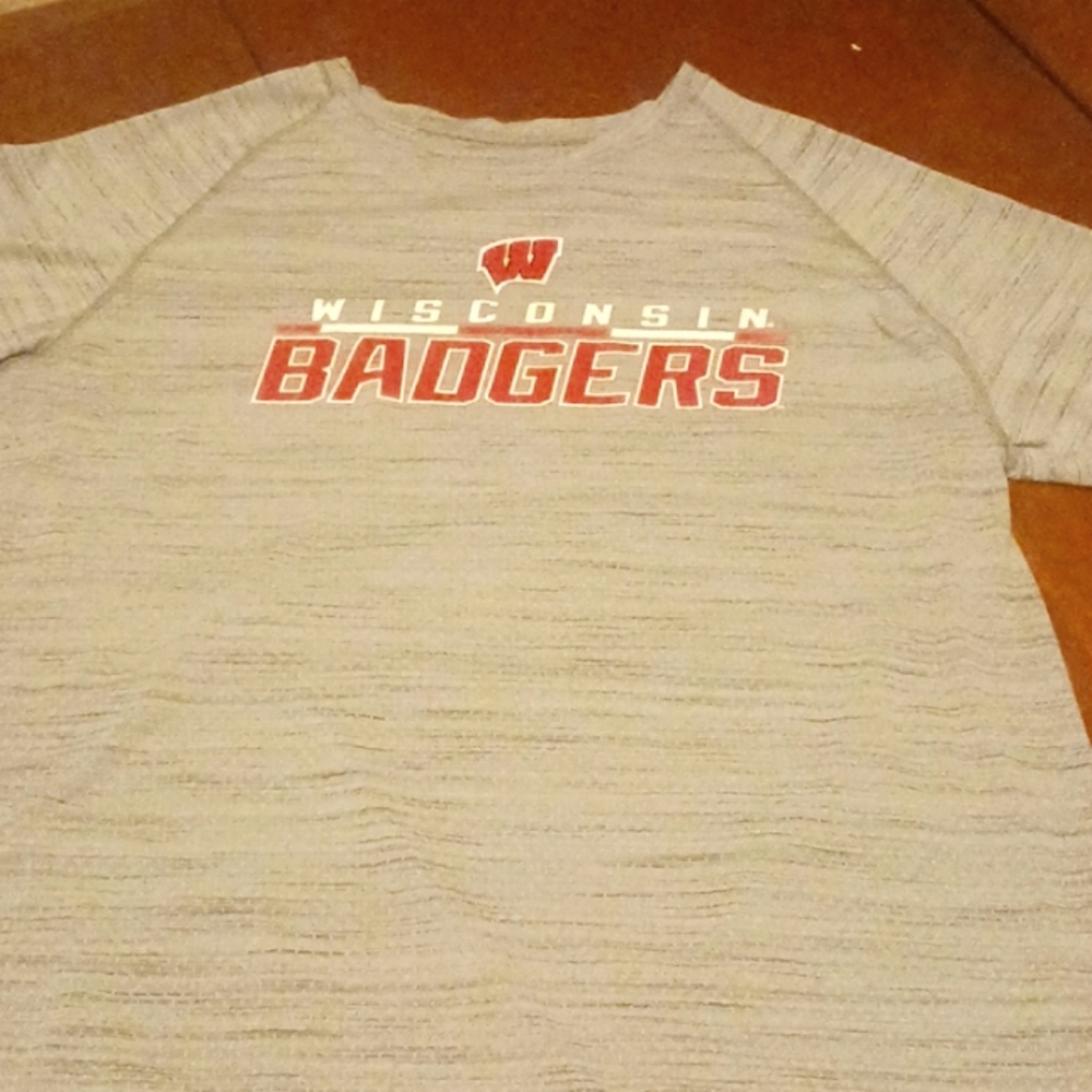 Men's XL Athletic Tee Shirt, "University of Wisconsin)